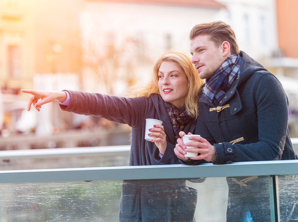 You are currently viewing How to ask someone out in a clear and respectful way